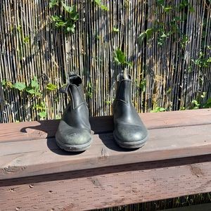 COPY - Worn Blundstones